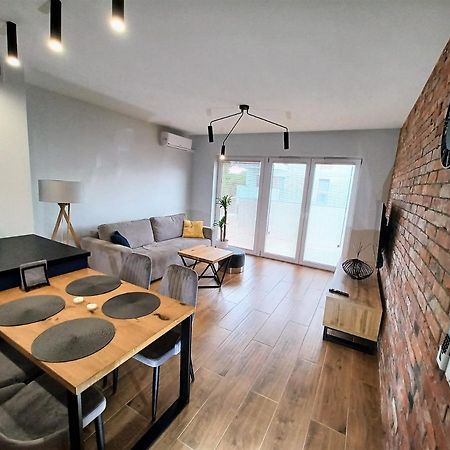 Kima Apartament Bażantów 44 Katowice Exterior foto